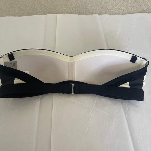 Athleta Bandeau Bikini Top - Picture 2 of 5